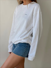 Load image into Gallery viewer, house cat white pullover
